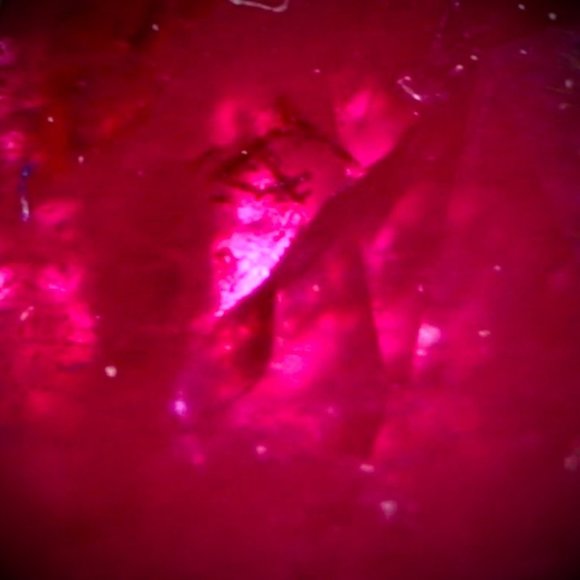 Burmese Ruby 1.05ct Solid 18K Yellow Gold Ring - Picture 3 of 10